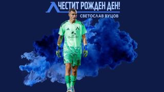 Левски честити на Вуцов
