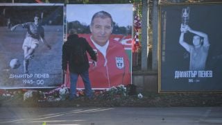 ЦСКА се поклони пред Димитър Пенев