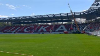 Бижу: Поставиха всички седалки в сектор "Г" на "Армията"