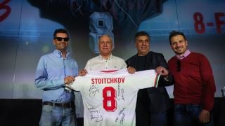 Игралният филм за Стоичков търси футболисти