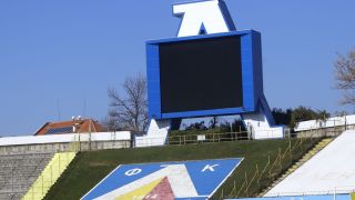 Университатя прави циркове срещу Левски насред София