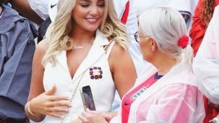 Футболна съпруга се прочу с изказване за принцеса Даяна