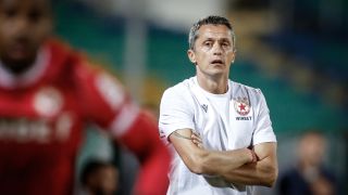 Христо Янев дава шанс на младок
