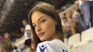 Супермодел нападна ултраси на гранд: Срам ме е от вас!