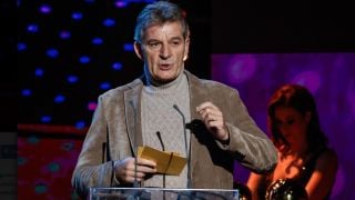 ЦСКА поздрави Емил Костадинов