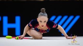 Николова с два сигурни финала