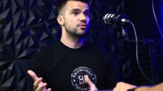 Алекс Колев пред БЛИЦ Live: Бързо паля и полудявам!