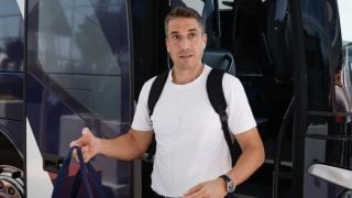 Левски с чартър до Атина