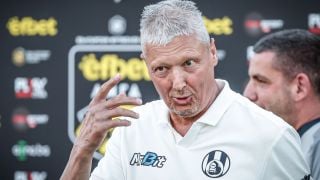 Г-н "бос", не бутайте надигналия се от леглото Любо Пенев!