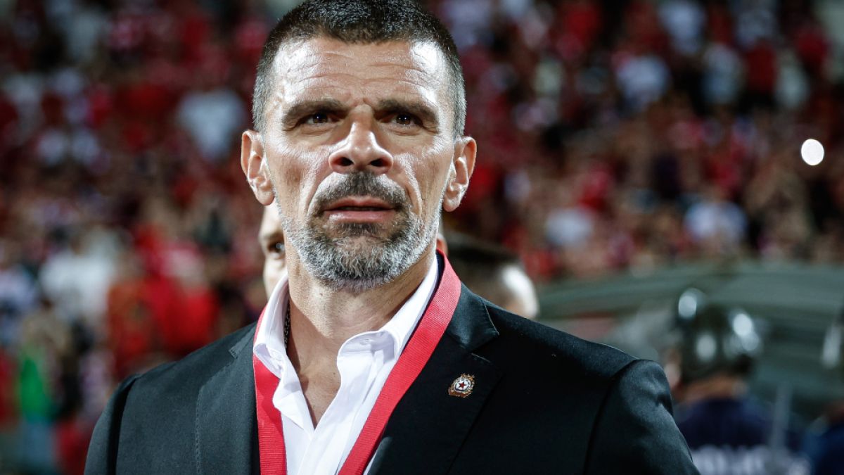 Вальо Илиев: Ръководството стои зад Христо Янев