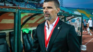 Валентин Илиев с коментар за ремонта на стадиона, Сенси, Янев...