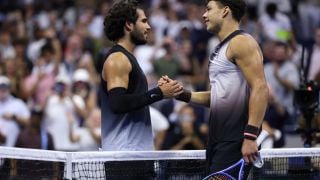 Шелтън пречупи шампиона Алкарас след петсетова лудост на US Open
