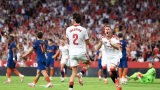 Валенсия се закотви на дъното в Ла Лига