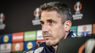 Веласкес отнесе само глоба за потрошената скамейка във Враца