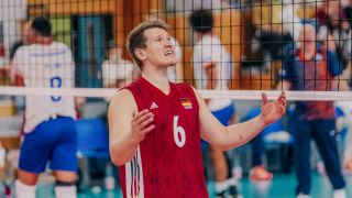 Титуляр на Германия отпадна за мача срещу България