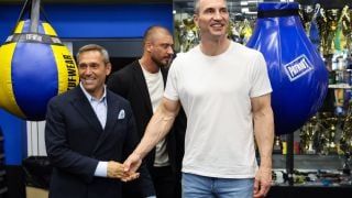 Владимир Кличко пристига за Европейското в София