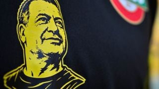 Ботев (Пд) пусна ограничена бройка за правостоящи срещу Славия