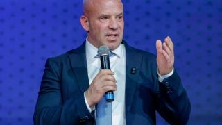 Керязов обясни какво се случва с щангите след фалита 