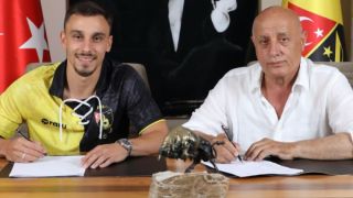 Илиан Илиев-младши и Истанбулспор продължават да затъват