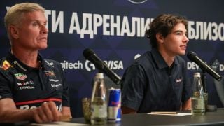 Британска легенда: Цолов напомня на известен плейбой