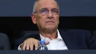 Трус в Гърция! Арестуваха шефа на федерация и още петима
