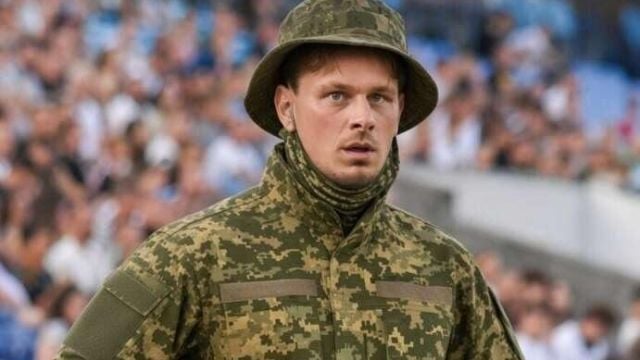 Футболист от украинската армия дебютира в българския футбол