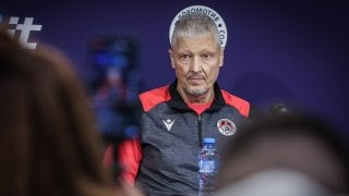 Три варианта за нов треньор на Локо (Сф) след напускането на Любо Пенев
