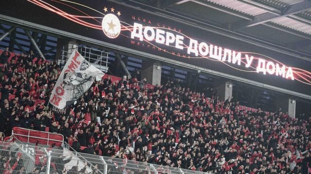НА ЖИВО С БЛИЦ: ЦСКА приема Славия при откриването на бижуто си