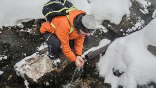 Пиенето на студена вода е опасно за сърцето