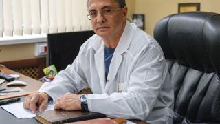 Д-р Мясников разби мит за високата температура и къпането