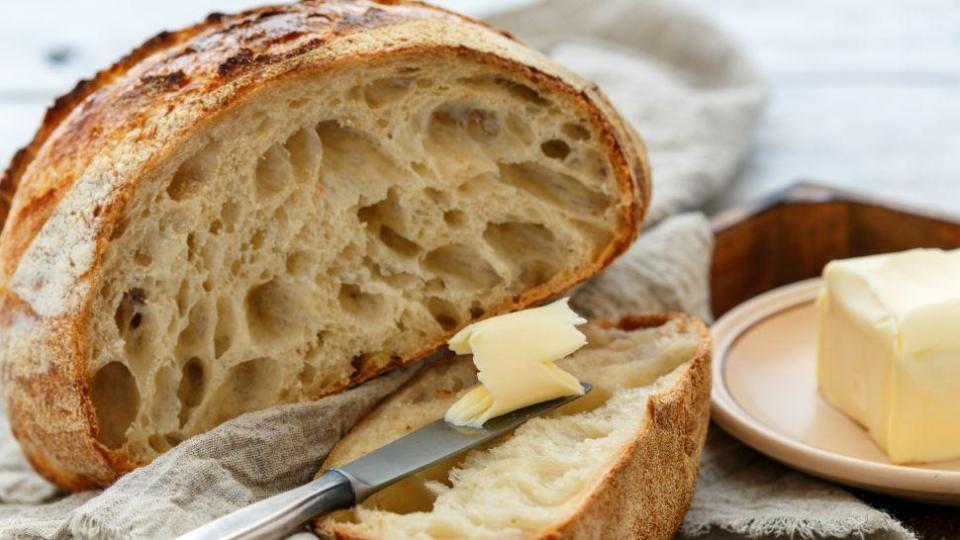 Какво се случва с тялото, когато ядете хляб с квас