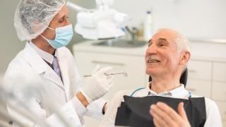 Безплатните зъболекарски услуги за възрастни скачат на четири от ноември