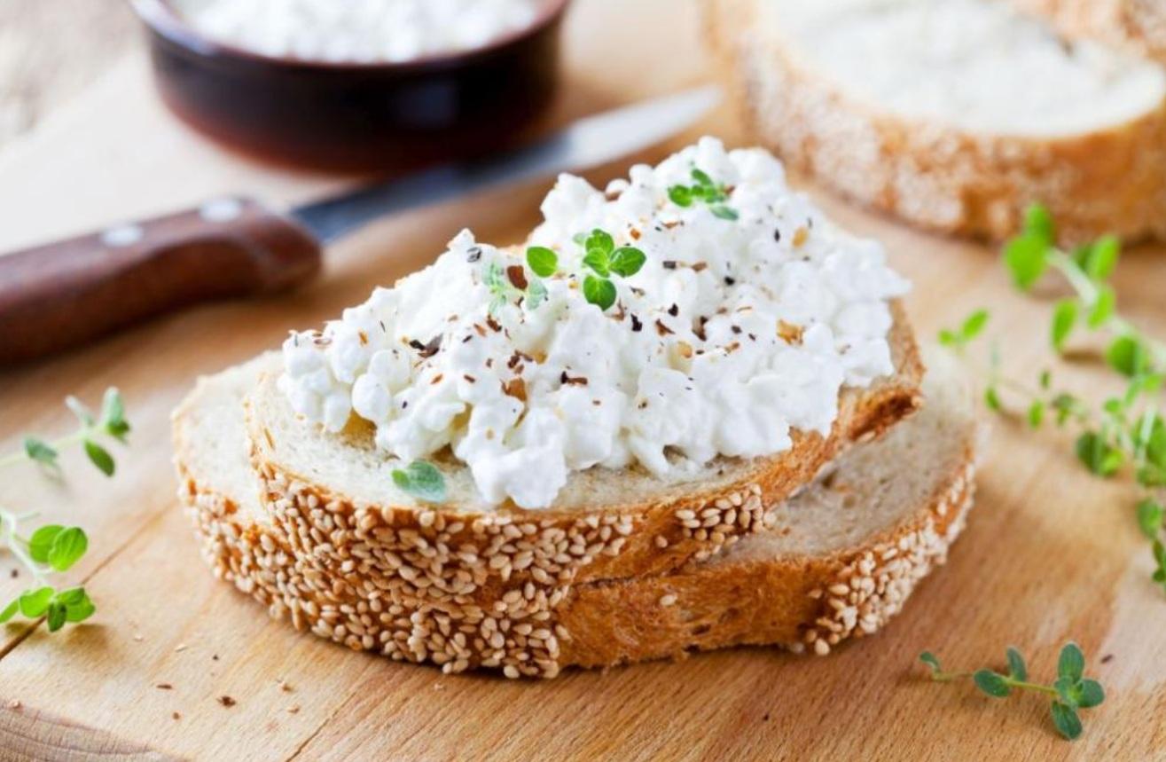 Котидж сиренето - вкусният съюзник на балансираното хранене