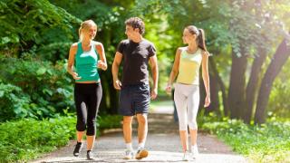 Как да изгорим повече калории по време на разходка?