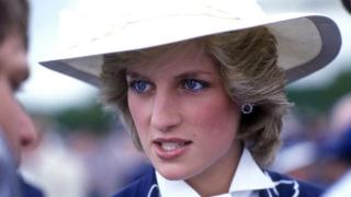 Бивши служители на двореца скандализираха с пикантни разкрития за лейди Ди и Меган Маркъл