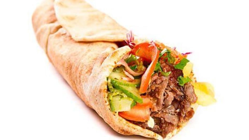 Топ готвач разкри как да си купим вкусен и безопасен дюнер