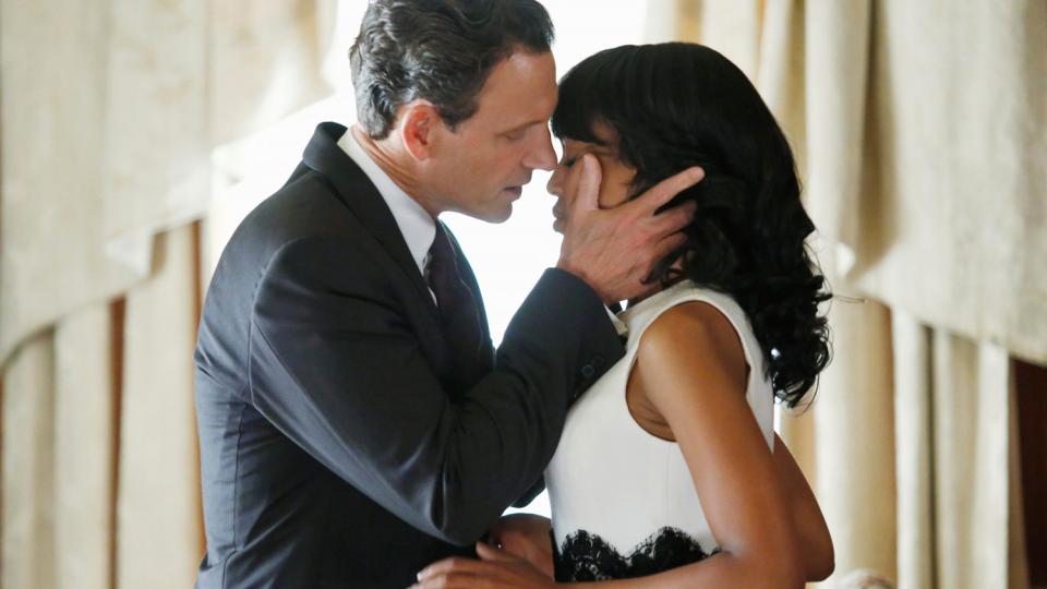 Психолог посочи кои жени най-често биват изоставени от мъжете си