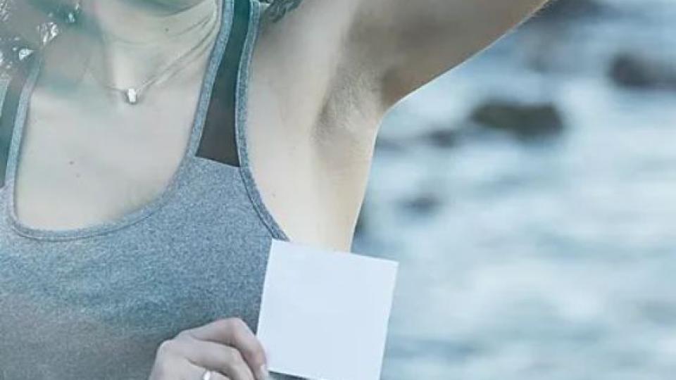 Евала: Ето как да се отървем от гадната миризма при потенето!