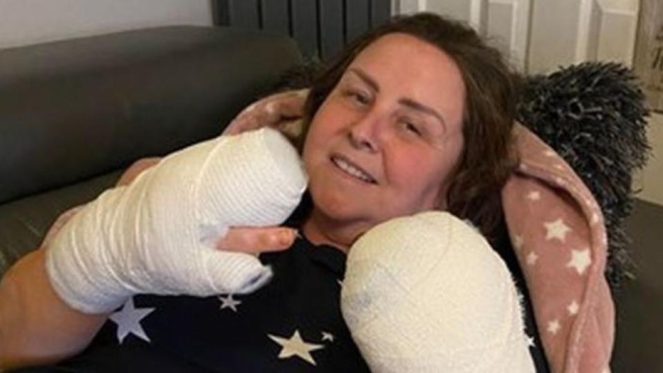 Тина се разболя от К-19 и животът й се превърна в ад СНИМКИ 18+