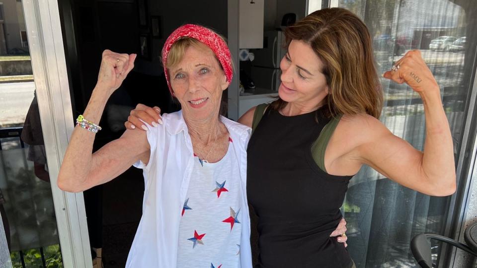 Всички са в шок, когато узнаят истинската възраст на тази мила старица СНИМКИ