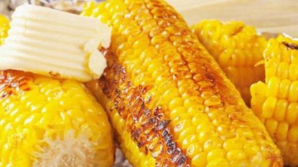 Това е тайната на най-вкусната и сочна варена царевичка