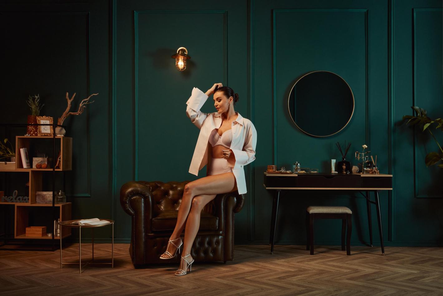 Astratex с иновативна колекция изглаждащи сутиени за всеки ден