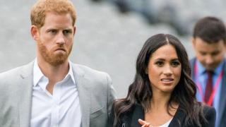 Чарлз III с тежък ултиматум към Хари, заложена е монархията