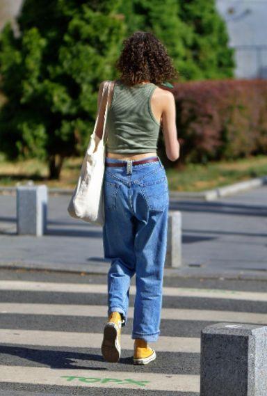 Модата от 90-те се завръща: Ето какви тенденции трябва да следвате, за да сте неотразими СНИМКИ