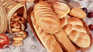 Лекари сложиха точка на спора вреден ли е хлябът