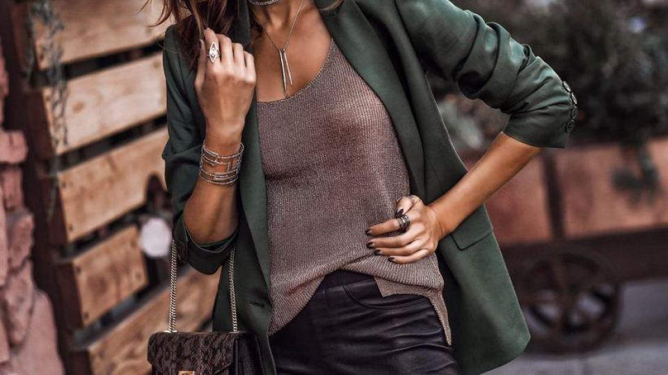 Тези 5 цвята дрехи ви карат да се чувствате нещастни