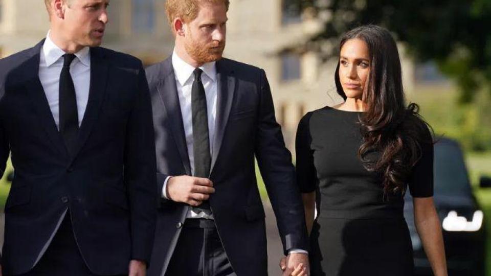 Принц Уилям с безпрецедентен ход към Хари и Меган, ударът е жесток