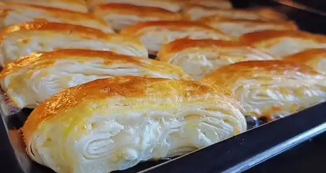 Смесвам мляко и вода и правя тези лесни сиренки