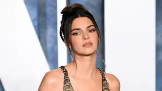 Падна тайната на Кендъл Дженър за стройно тяло