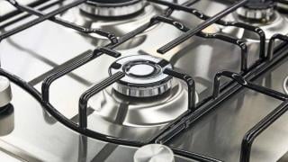 Най-добрите трикове за премахване на упорити мазнини от газовата печка